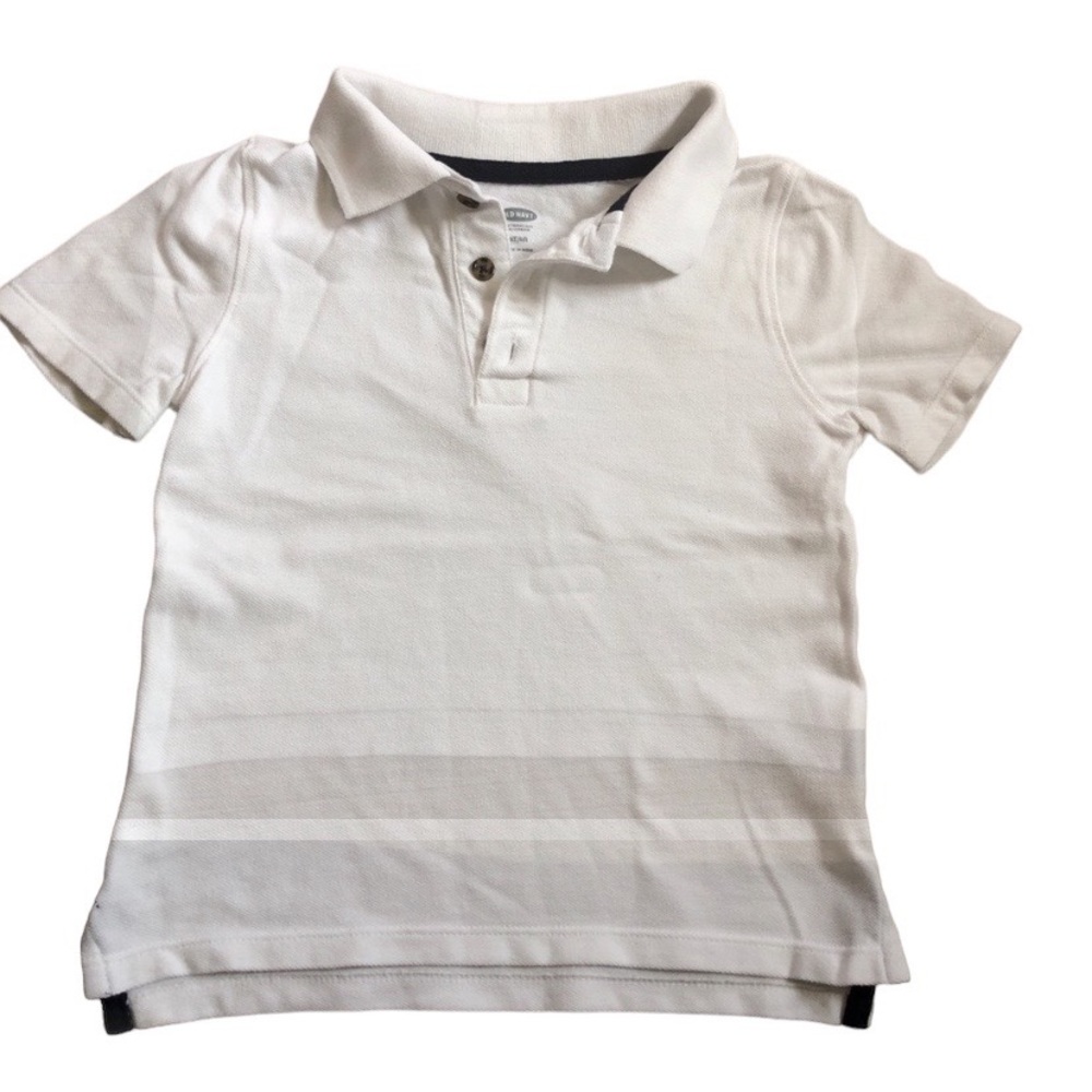 Old navy T-shirt, size 4T
